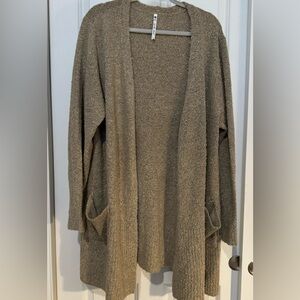 Soft and Comfortable Cadigan.  khaki with black weave.